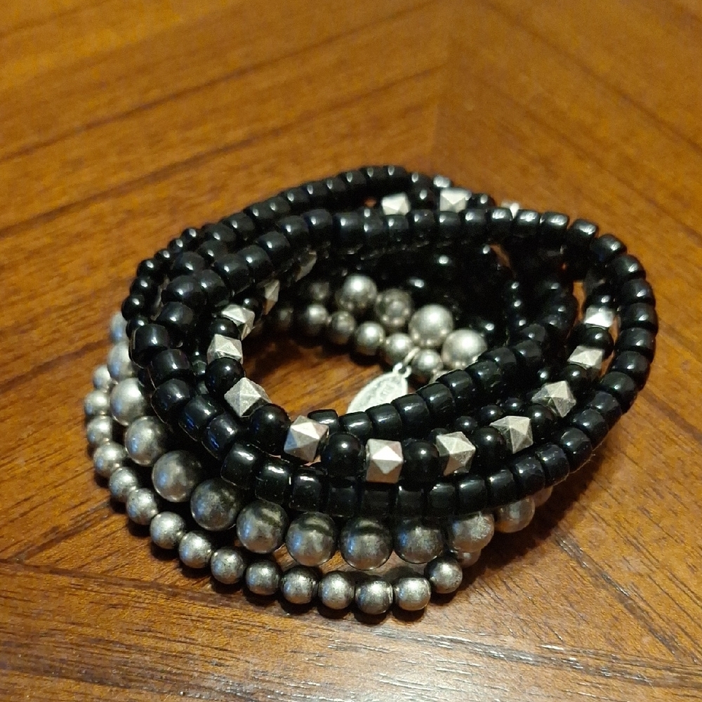 Black and Silver Beaded Bracelet Set